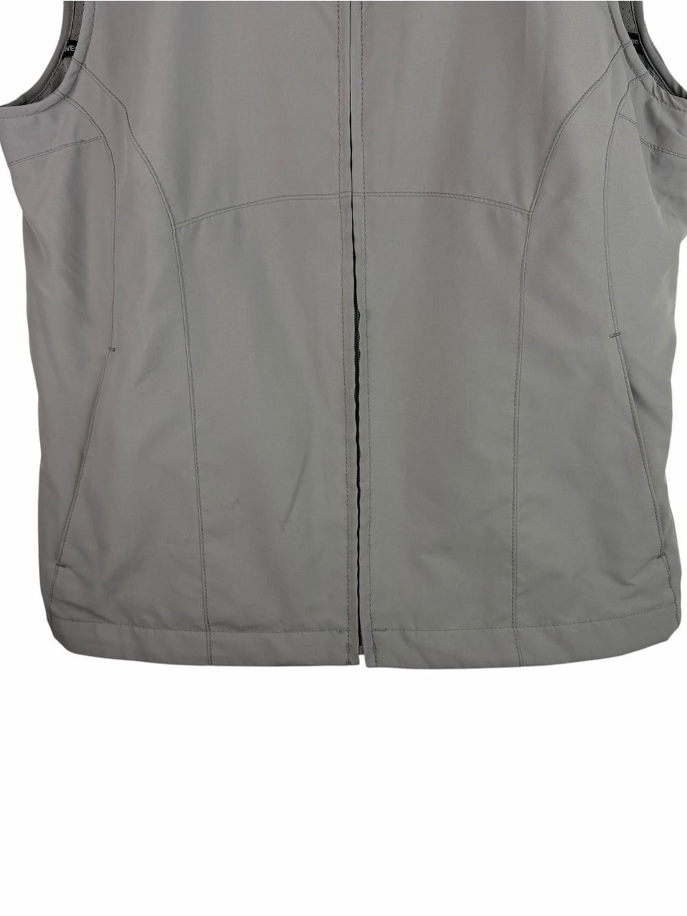Scottevest | Gray RFID Full Zip Multi Pocket Travel Vest - Picture 3 of 12